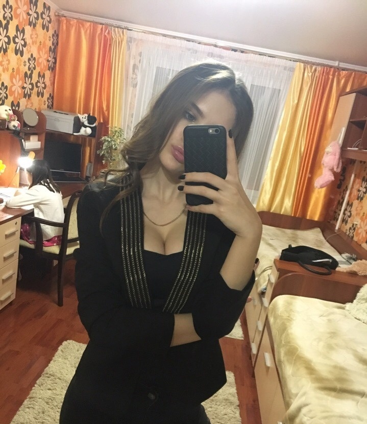 Злата привлекальеная девушка из Юбилейного цена от 7000 руб