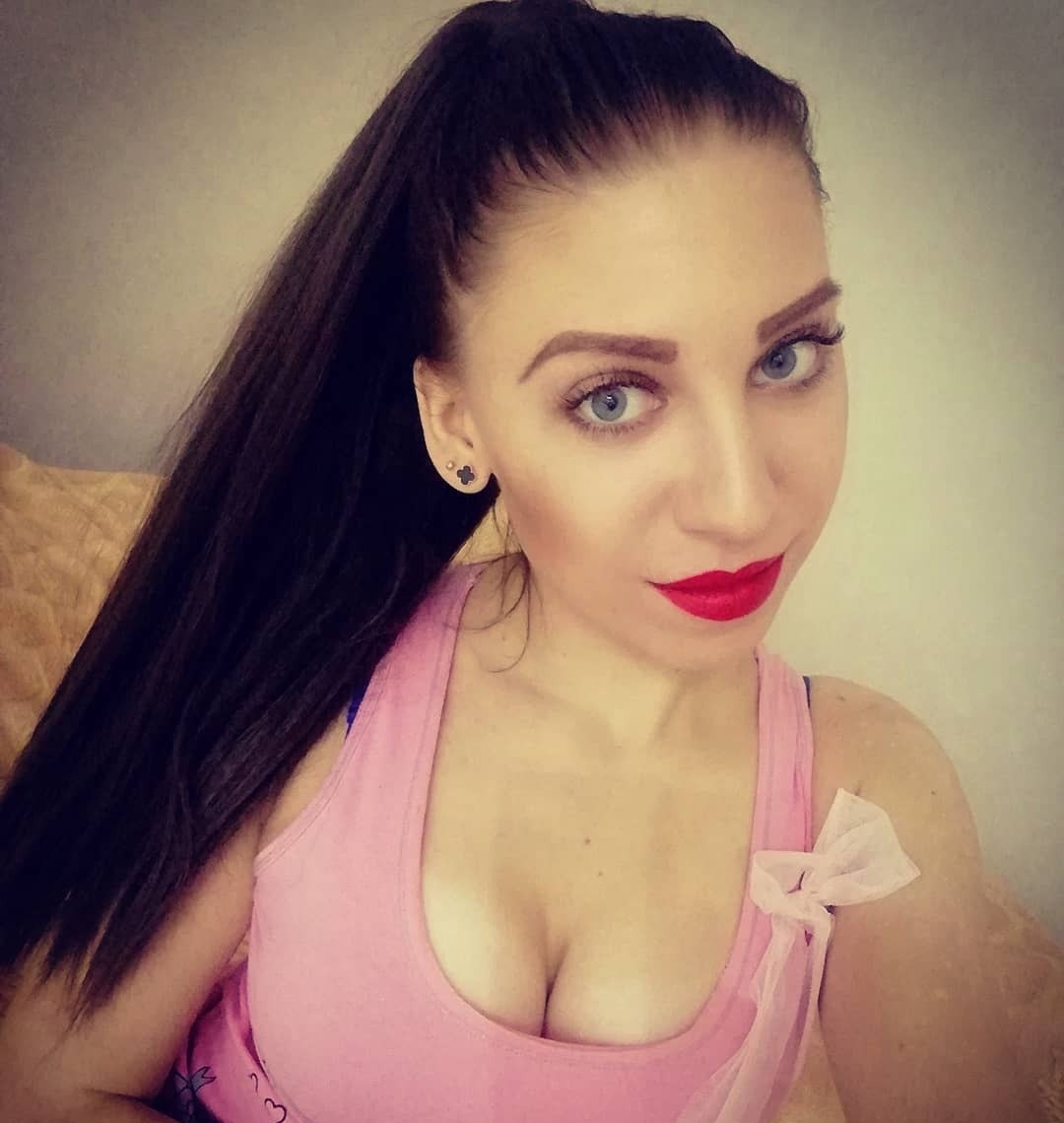 Лия привлекальеная девушка из Юбилейного цена от 3000 руб