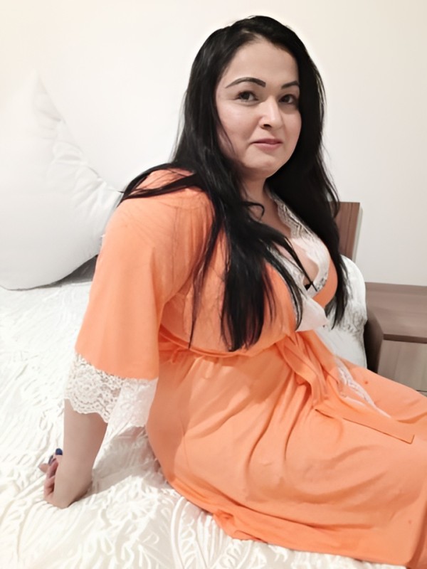 Лилия привлекательная девушка из Юбилейного цена от 2500 руб